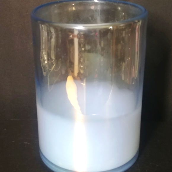 Handmade Pearl Iridescent Milky Bottom Large Candle Pillar Holder - Picture 1 of 4
